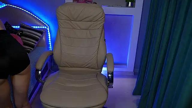 KittysLina from StripChat