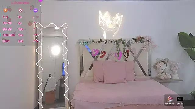 kittystart_tay from StripChat