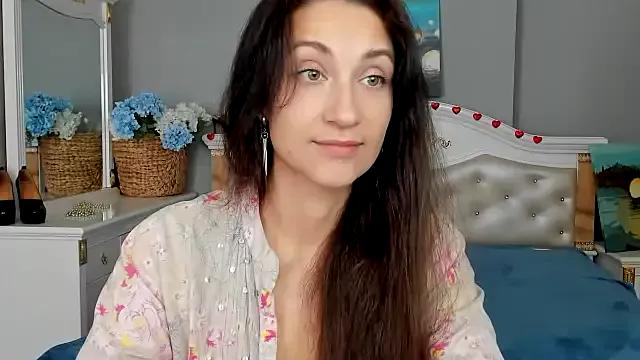 KorriNaughty from StripChat