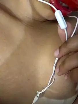 L-LOVE from StripChat