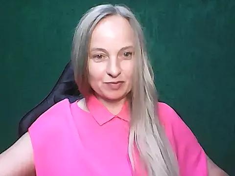 L_i_l_i_t from StripChat is Freechat