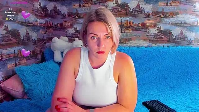 Girls: try live performances with matured performers, from dancing to quirks, in a variety of beautiful sex cams.