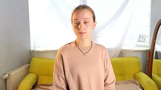 LadyPies from StripChat is Freechat