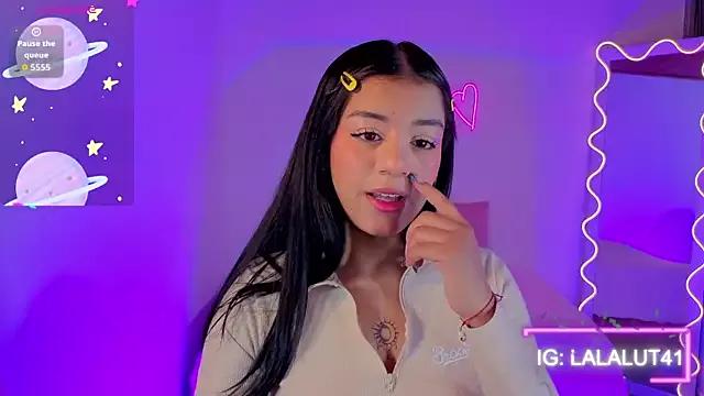 Lalalutsy_tay from StripChat is Freechat