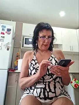 LaliaMia from StripChat
