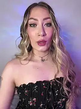 Lally_Valencia__ from StripChat