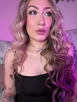 Lally_Valencia__ from StripChat