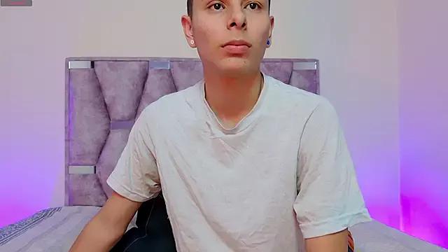 lana_and_liam_ from StripChat is Freechat
