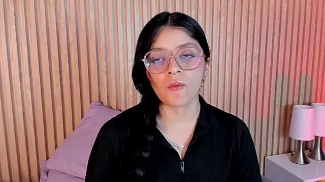 lana_dol from StripChat