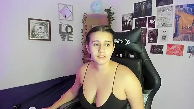 Lana_Herondale from StripChat