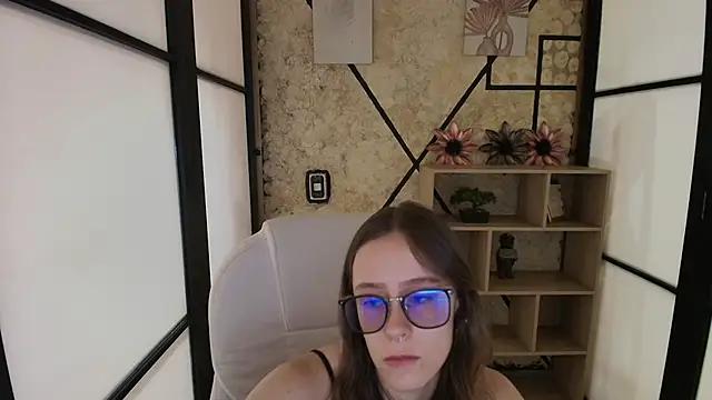 LanaHiuston from StripChat
