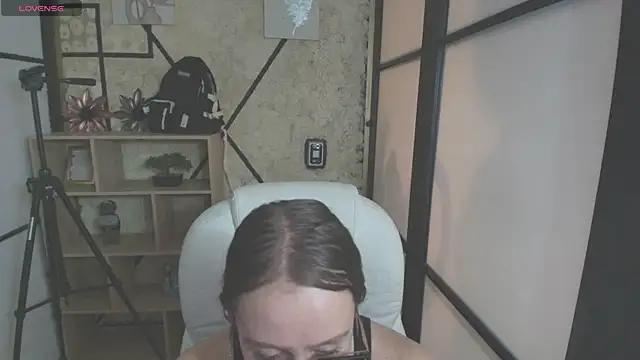 LanaHiuston from StripChat