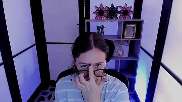 LanaHiuston from StripChat