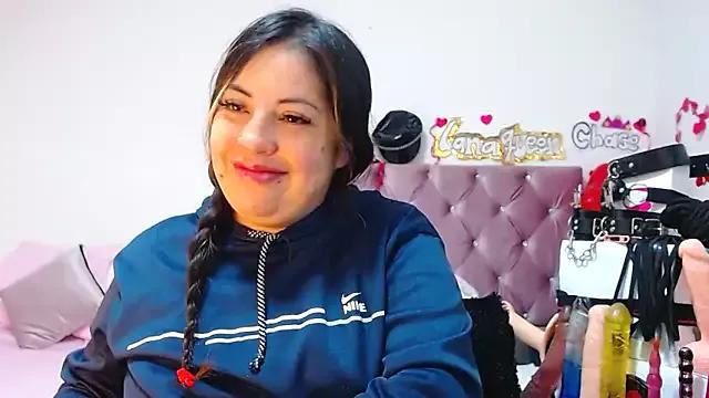 lanaqueen699 from StripChat is Freechat