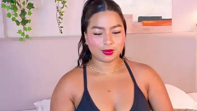 LanaRozz from StripChat