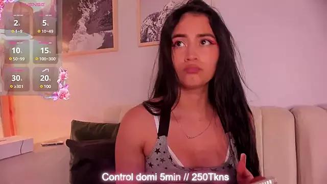 lara_madisson from StripChat