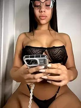LaraCastro559 from StripChat is Freechat