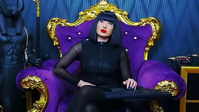 LaraMaeve from StripChat
