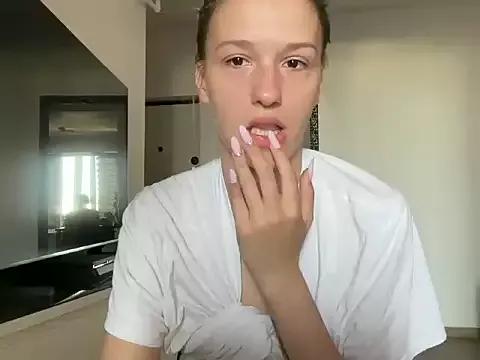 LaraStone69 from StripChat
