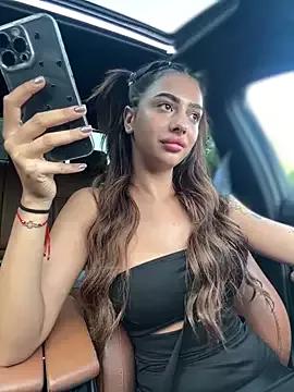 LaraVegas_ from StripChat