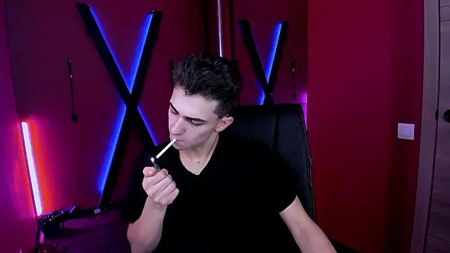 LarryProject from StripChat