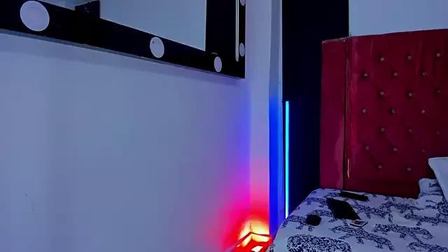 Girls: try live performances with matured performers, from dancing to quirks, in a variety of beautiful sex cams.