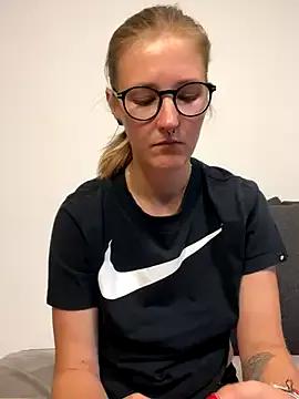 Photos of LauraLuxxx from StripChat is Freechat