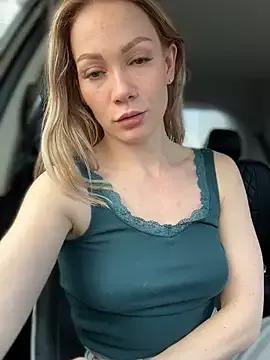 Photos of LavenderHot from StripChat is Freechat