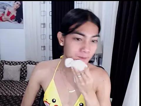 LAVIDALENATS from StripChat is Freechat