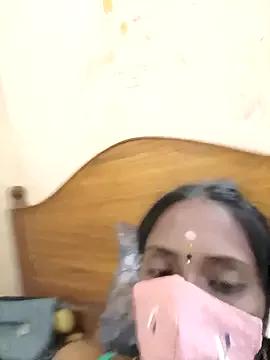 Laxmipriyatamil from StripChat is Freechat