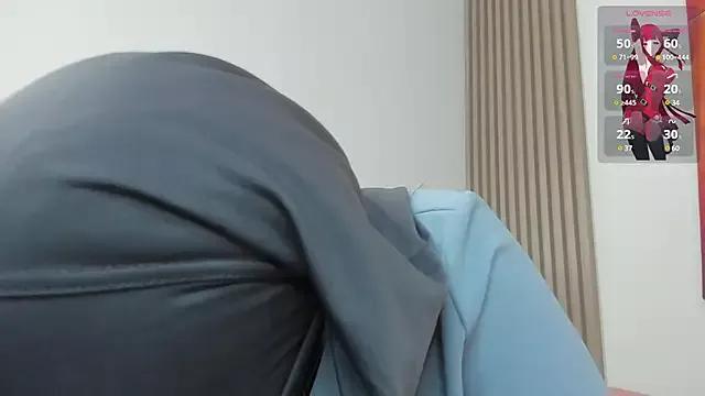 Layla_arabelle from StripChat