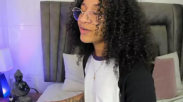 Layla_Clarke from StripChat