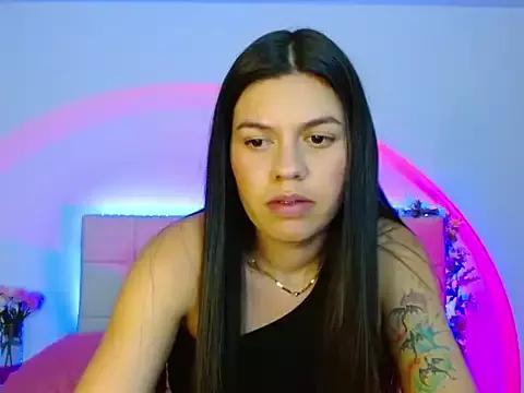 Layla_Rachel from StripChat