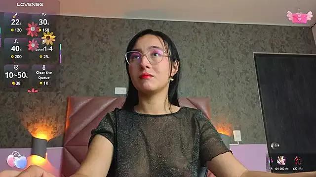 layla_santana from StripChat