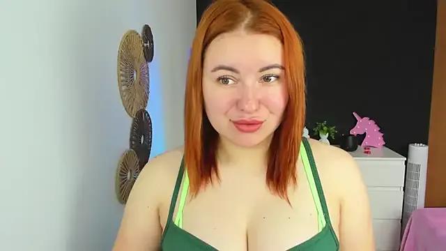 LAYLAxSTAR from StripChat