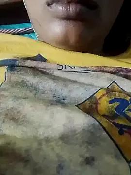 leela-crazy7 from StripChat