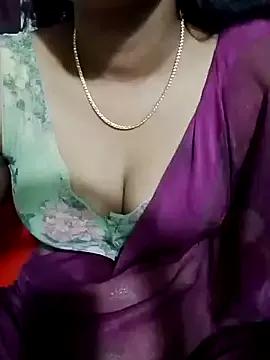 leela-crazy7 from StripChat is Freechat