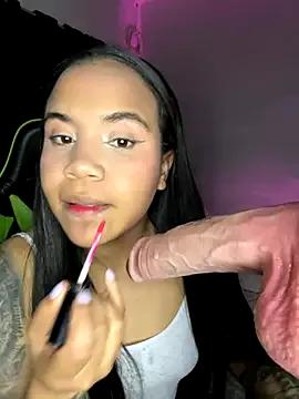 leila_22 from StripChat is Freechat