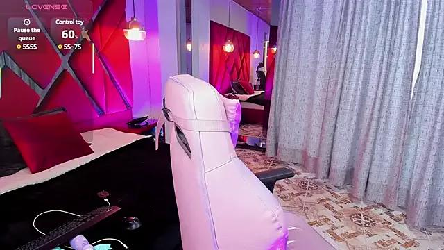 Leila_25 from StripChat