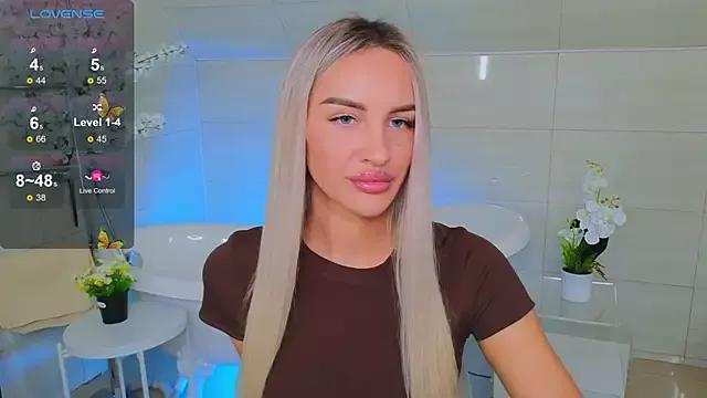 Leilalav from StripChat