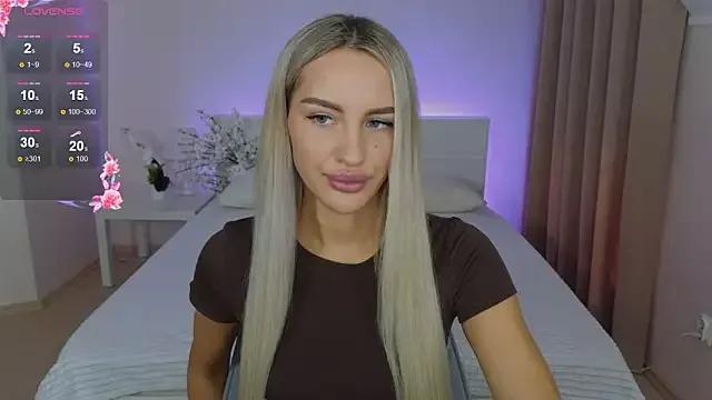 Leilalav from StripChat