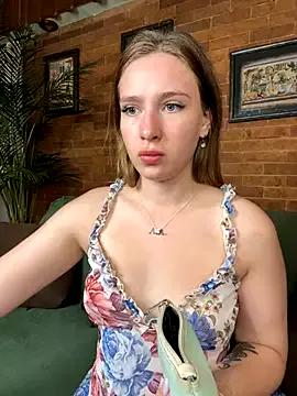 Lena_Wow from StripChat is Freechat