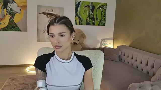 Lenna_Godess from StripChat