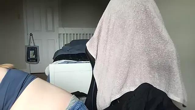 lexie_lilacs from StripChat is Freechat