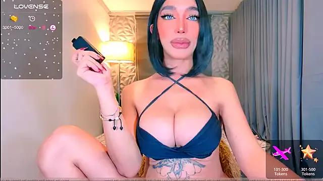 Lexilustts from StripChat is Freechat