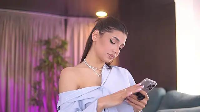 Girls: try live performances with matured performers, from dancing to quirks, in a variety of beautiful sex cams.