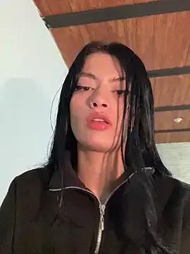 LiaCollings from StripChat is Freechat