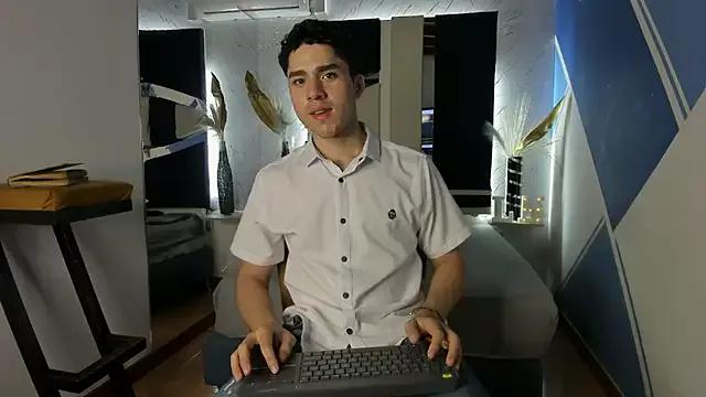 LiamNovak from StripChat is Freechat