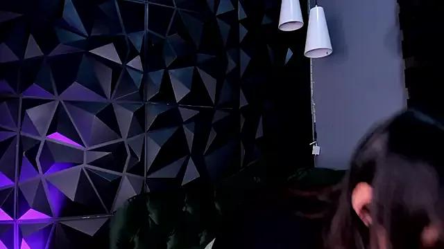 Liatompsonn from StripChat is Freechat