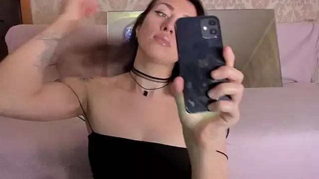 Lil_Foxy9 from StripChat